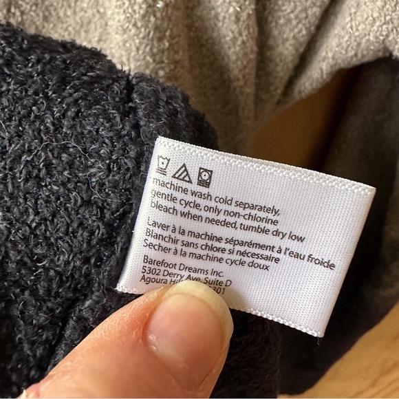 Barefoot Dreams Bamboo Cozy Chic Lite Ombre Open Front Gray Cardigan - Picture 4 of 8